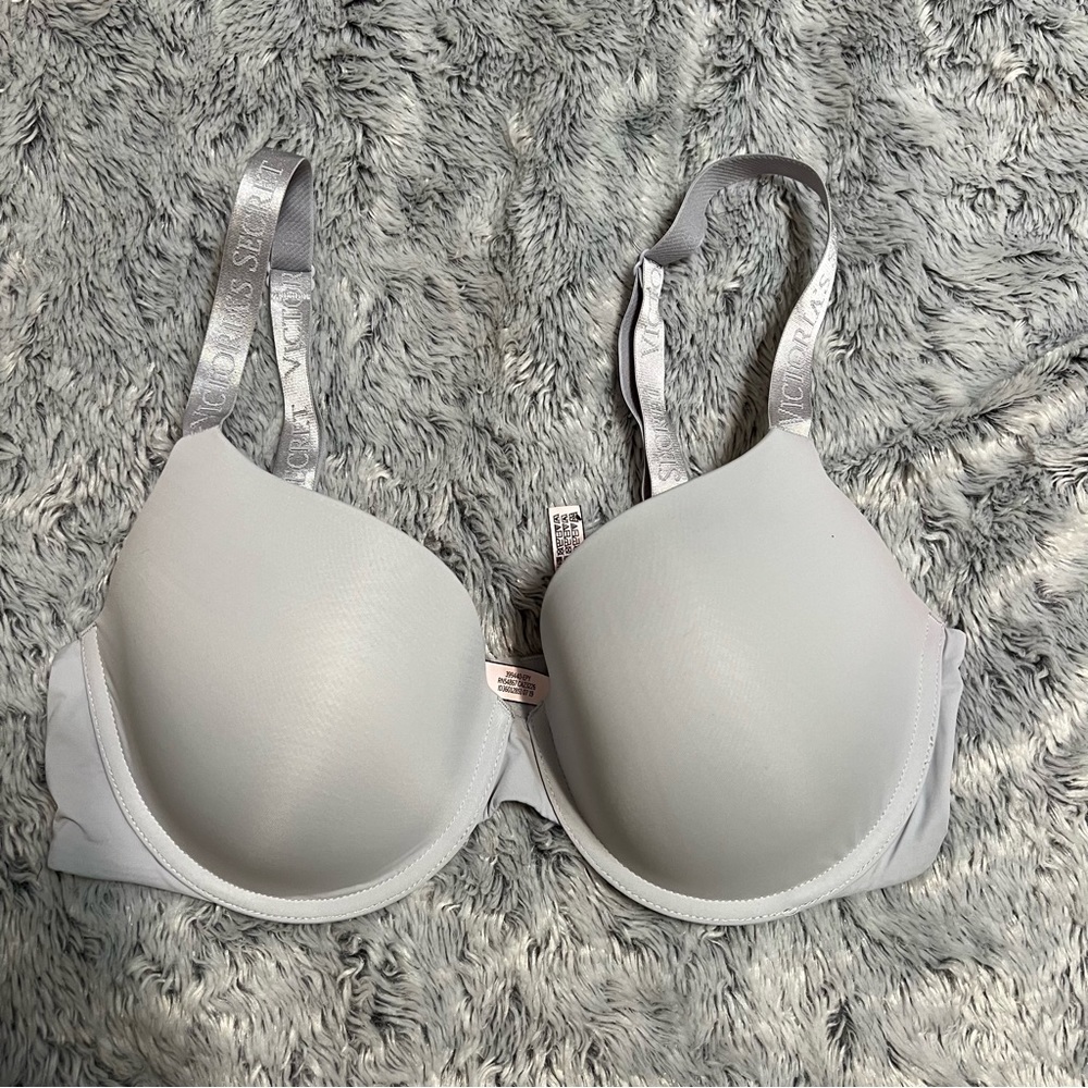Victorias Secret Lightly Lined T Shirt Demi light blue 36D